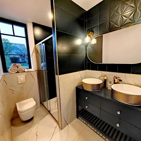 Domaine De L'isle Maniere 10 Pers