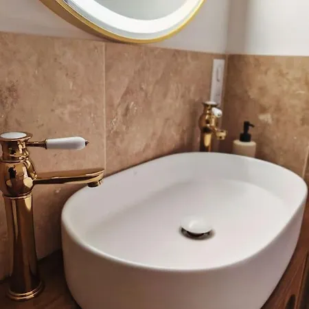 Domaine De L'isle Maniere 10 Pers *