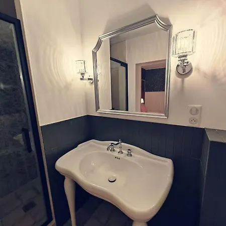 Апартаменты Domaine De L'isle Maniere 10 Pers Pontaubault