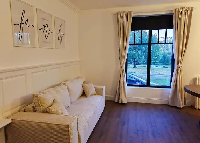 Domaine De L'îsle Manière 10 Pers Appartement