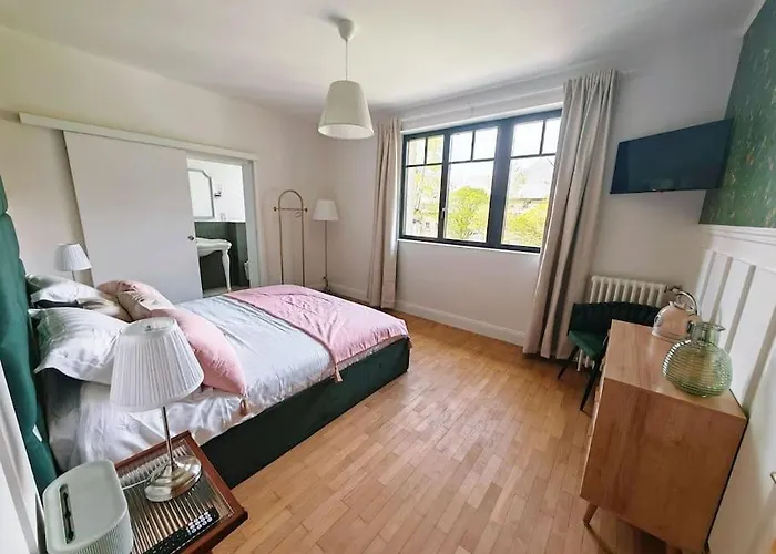 Domaine De L'îsle Manière 10 Pers * Pontaubault