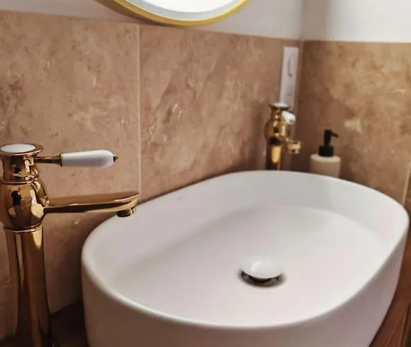 Domaine De L'îsle Manière 10 Pers *